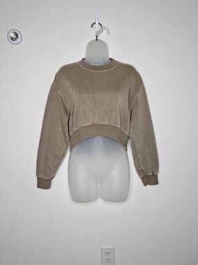 Zara Cropped Sweatshirt Tan Crew Neck Long Sleeve Slouchy Relaxed Cotton Size M
